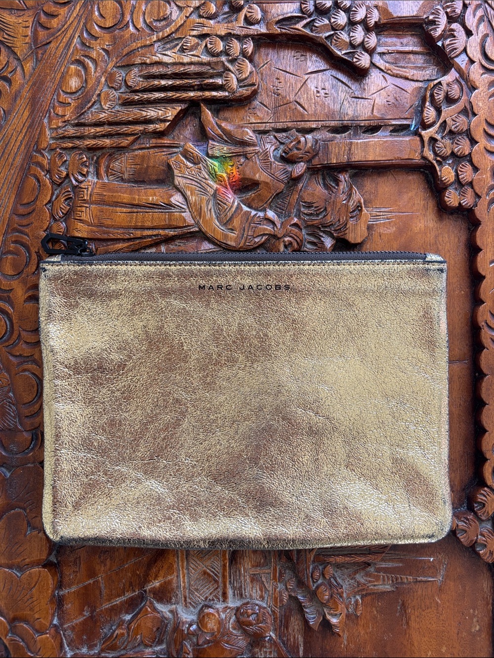 Metallic gold Marc Jacob’s leather zipper clutch pouch